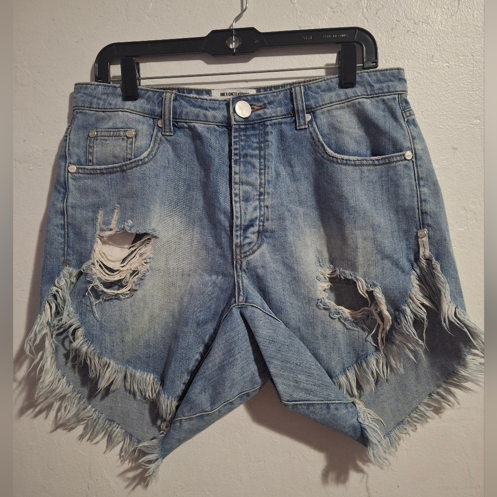 One X Oneteaspoon Distressed Denim Women Shorts Size 27.